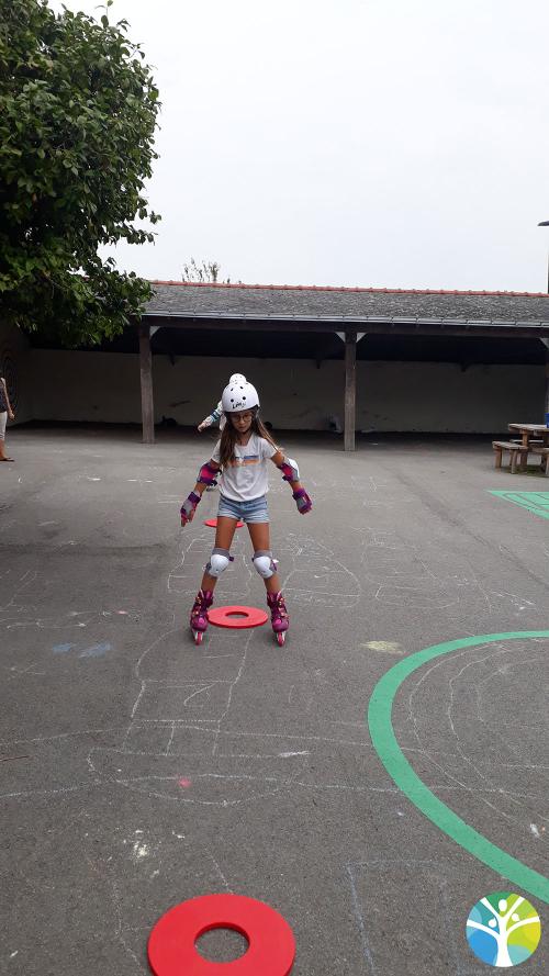 Activité rollers avec les CM